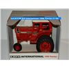 Image 1 : Ertl International 1566 Tractor (1:16)