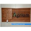 Image 1 : Agrium wood clock