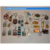 Image 1 : assorted keychains