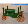 Image 1 : Cast John Deere tractor