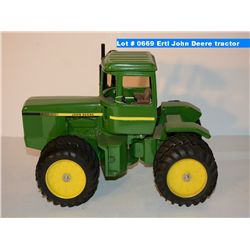 Ertl John Deere tractor