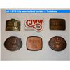 Image 2 : 12 x assorted belt buckles & 7 x tokens