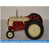 Image 1 : Farm Toy Museum commemorative 1986 Ertl Cockshutt 50 deluxe tractor