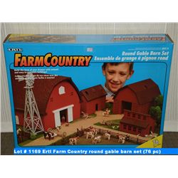 Ertl Farm Country round gable barn set (76 pc)