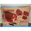 Image 2 : Ertl Farm Country round gable barn set (76 pc)