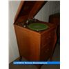 Image 3 : Victrola Grammaphone