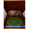 Image 6 : Victrola Grammaphone