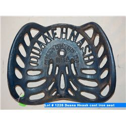 Duana Hnash cast iron seat