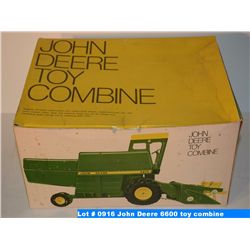 John Deere 6600 toy combine