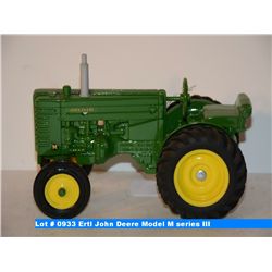Ertl John Deere Model M series III