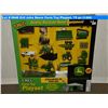 Image 1 : Ertl John Deere Farm Toy Playset, 75 pc (1:64)