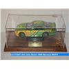 Image 7 : Ertl John Deere 1998 Racecar #5575 with signed plaque, coin, & case