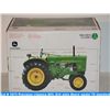 Image 2 : Precision classics #23, Ertl John Deere model 70 standard tractor