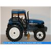 Image 2 : Toy Farmer Ertl New Holland 8260 tractor