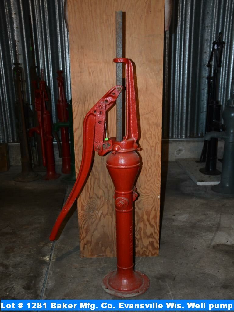 Baker Mfg Co Evansville Wis Well Pump With Metal Handle Painted baker-mfg-co-evansville-wis-well-pump-with-metal-handle-painted