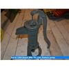 Image 1 : Smart Mfg. Co. Ltd. Cistern pump