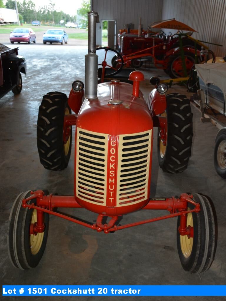 Cockshutt 20 tractor (rear differential back plate #206873)