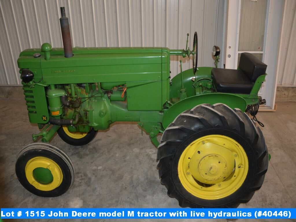 John Deere model M tractor with live hydraulics (40446) Bodnarus