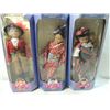 Image 1 : LOT 3 DIFFERENT DOLLS OF THE NATIONS DOLLS