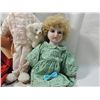 Image 2 : LOT 3 PORCELAIN DOLLS 15" TALL