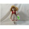 Image 1 : THE HERITAGE MINT DOLL PORCELAIN DOLL