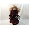 Image 3 : PORCELAIN DOLL IN VELVET WINTER DRESS