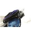Image 3 : VINTAGE WOMENS RENAISSANCE STYLE VELVET HAT