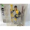 Image 1 : MCFARLANE NHL LEGENDS BOBBY ORR ACTION FIGURE