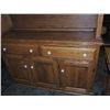 Image 3 : OAK COUNTRY DINING ROOM BUFFET HUTCH