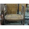 Image 4 : WICKER RATTAN VANITY CHAIR