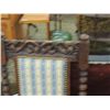 Image 2 : SPAIN HAND CARVED BENCH UPHOLSTERED BENCH