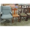 Image 2 : SMALL WOODEN CHAIR