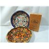 Image 1 : LOT 3 VINTAGE DECORTIVE TIN BOWL AND CIGAR BOX