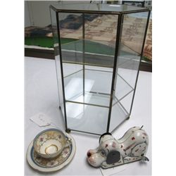 MARX WIND UP DOG, US ZONE TEACUP IN GLASS DISPLAY