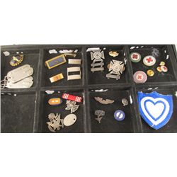 TRAY OF US MILITARY & RED CROSS INSIGNIA, PINS