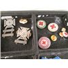 Image 2 : TRAY OF US MILITARY & RED CROSS INSIGNIA, PINS
