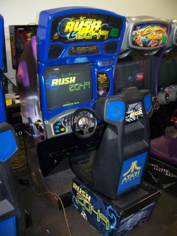 Arcade Racing Machine Rush RUSH 2049 RACING ARCADE GAME ATARI