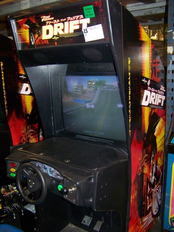 FAST AND FURIOUS DRIFT 33" DRIVER ARCADE GAME