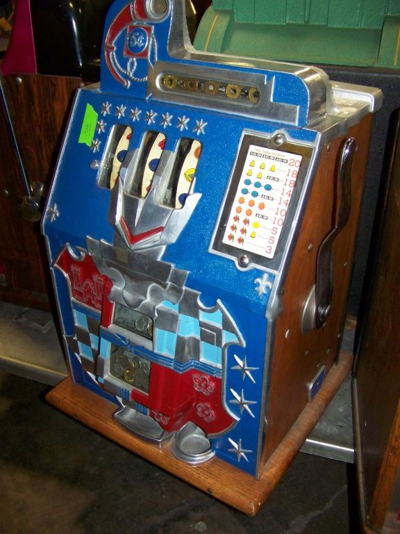 1934 MILLS CASTLE FRONT .5 CENT SLOT MACHINE