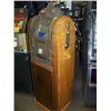 Image 3 : 1933 MILLS 10 CENT EXTRAORDINARY CLUB CONSOLE SLOT