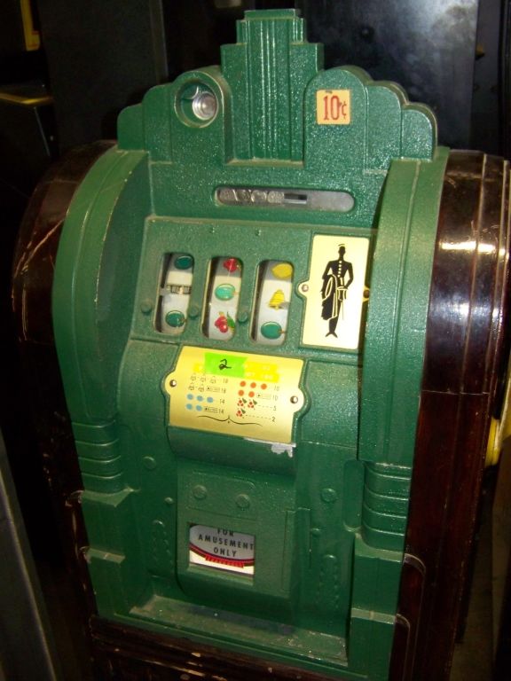 Mills Extraordinary Page Boy 10 Cent Slot Machine Mills Extraordinary Page Boy 10 Cent Slot Machine