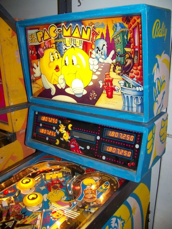 MR & MRS PACMAN PINBALL MACHINE BALLY