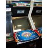 Image 1 : PGA TOUR GOLF ARCADE GAME CABINET