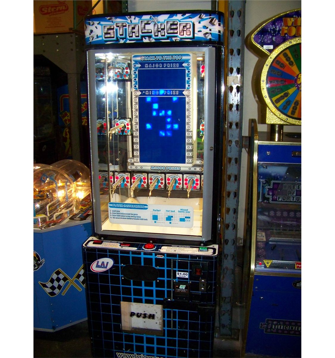 STACKER CLUB PRIZE REDEMPTION GAME LAI GAMES