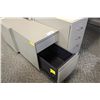 Image 2 : STEELCASE GREY 2 DRAWER MOBILE PEDESTAL