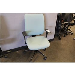 STEELCASE TEAL MULTILEVER TASK CHAIR