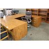 Image 2 : CHERRY U-SHAPED EXECUTIVE DESK (RH)