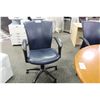 Image 2 : BLUE LEATHER MID BACK ERGONOMIC EXECUTIVE CHAIR