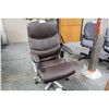Image 2 : BROWN LEATHER HIGH BACK EXECUTIVE CHAIR