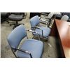 Image 2 : LOT OF 8 STEELCASE BLUE LOW BACK TILTER CHAIRS AND 13 STEELCASE BLUE CLIENT CHAIRS